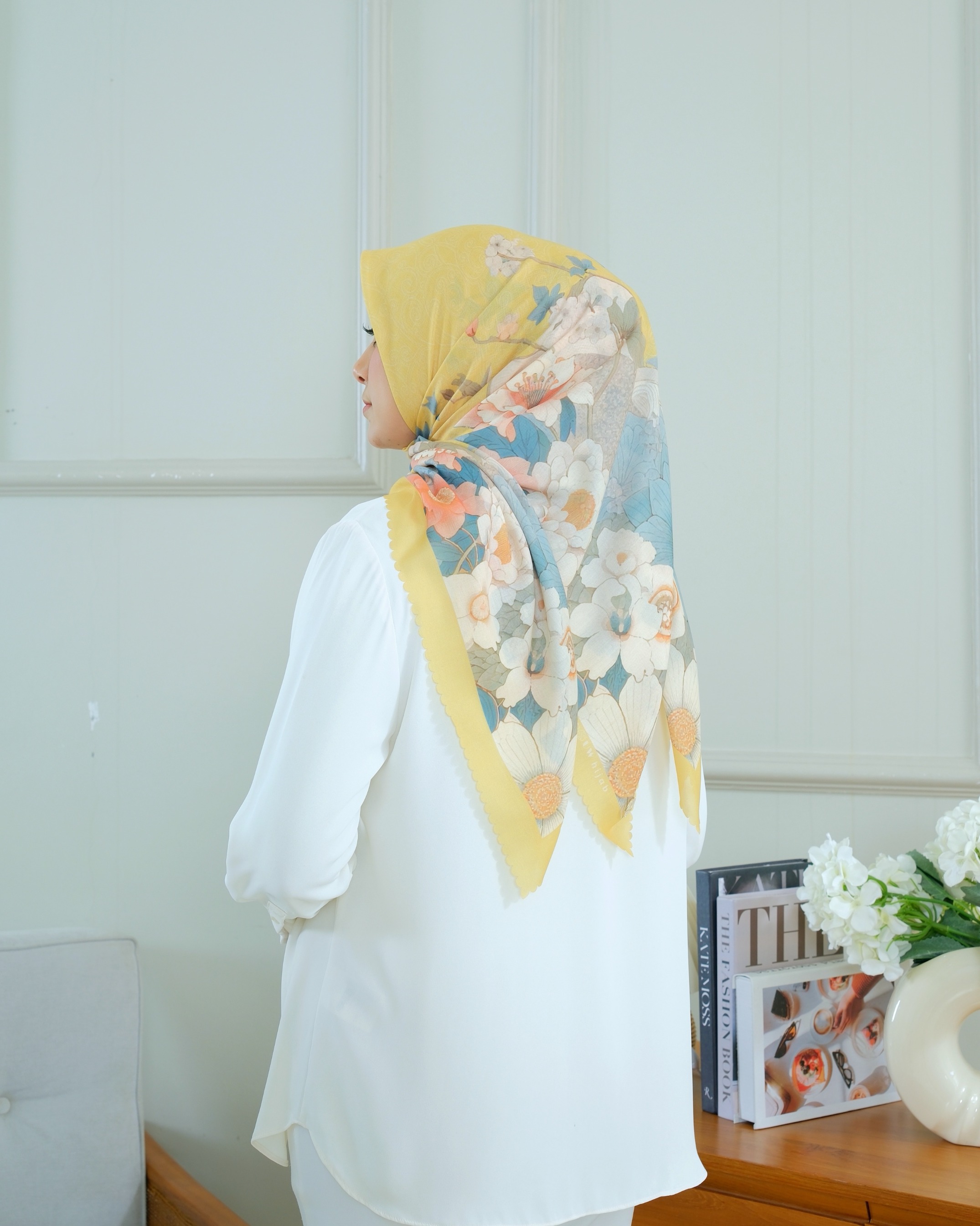 Square Hijab AZALEA 110x110 in Yellow