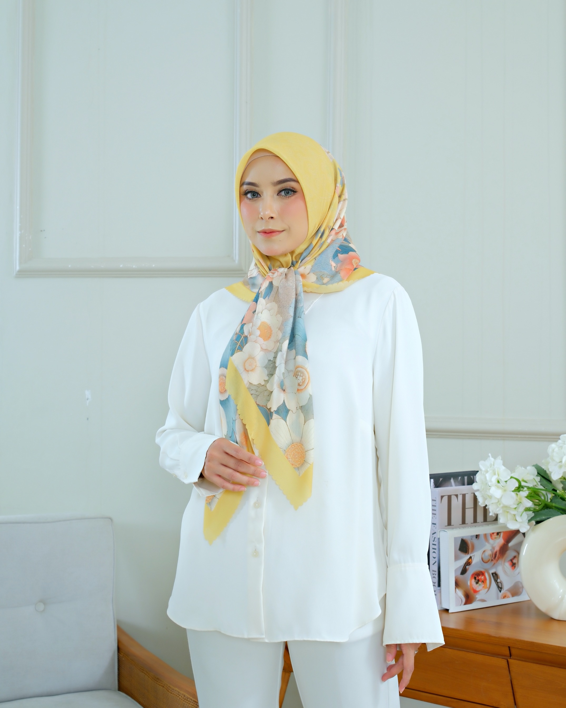 Square Hijab AZALEA 110x110 in Yellow