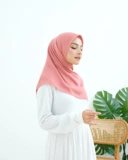 Plain Hijab VOAL ULTIMATE TWILIGHT in Baby Peach
