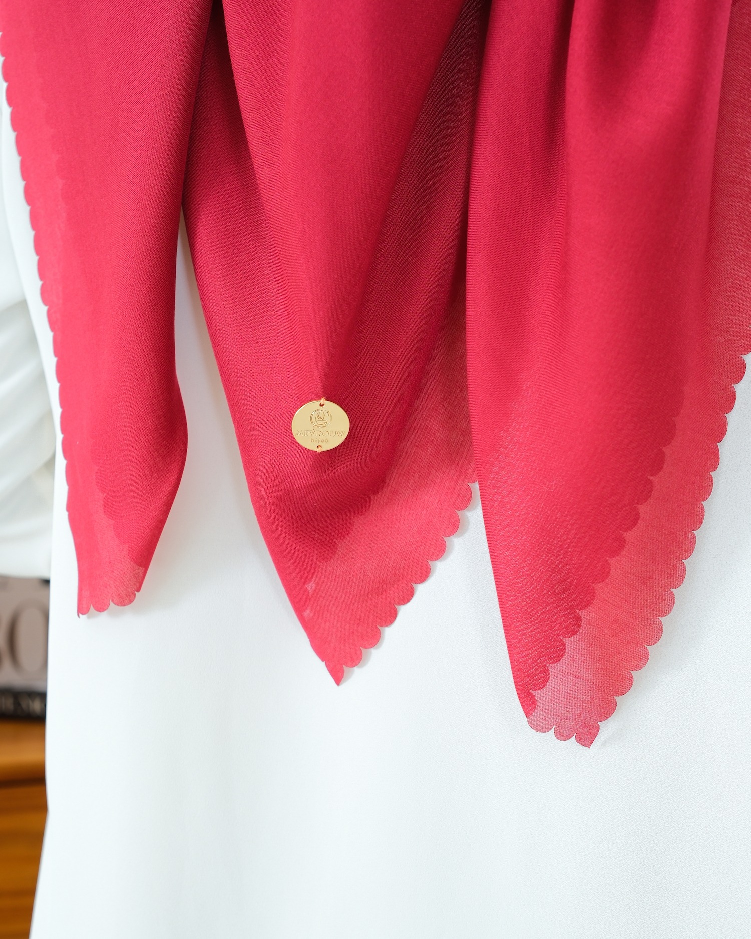 Plain Hijab VOAL ULTRAFINE in Cherry
