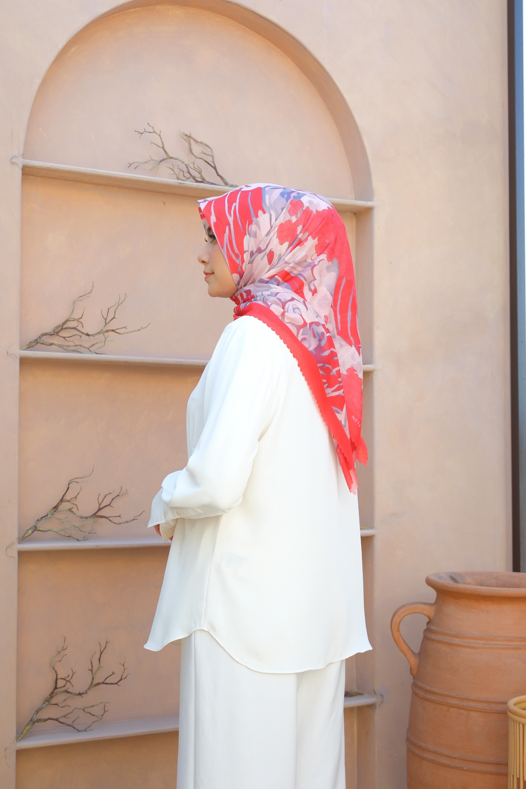 Square Hijab OCEAN 110x110 in Clam