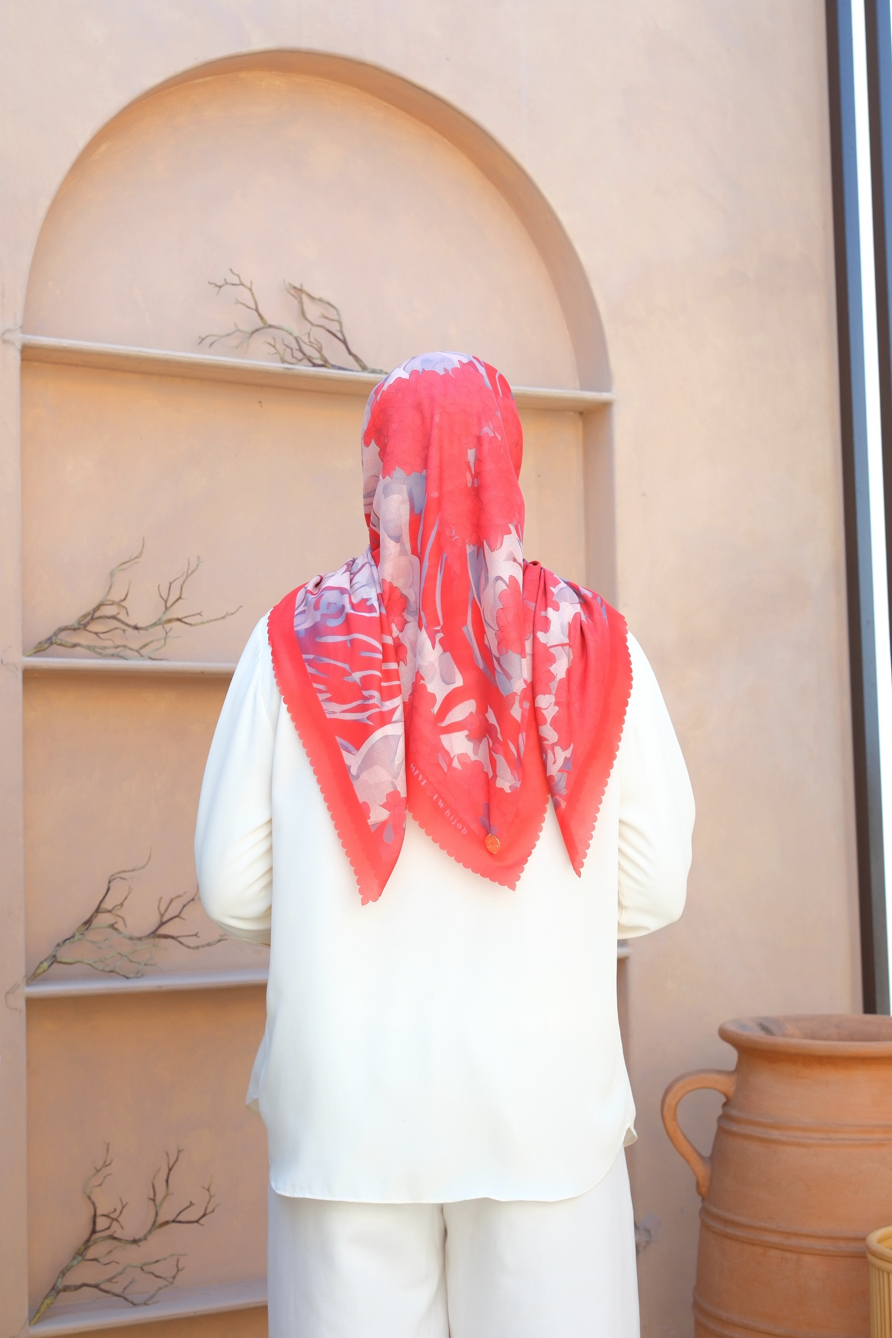 Square Hijab OCEAN 110x110 in Clam