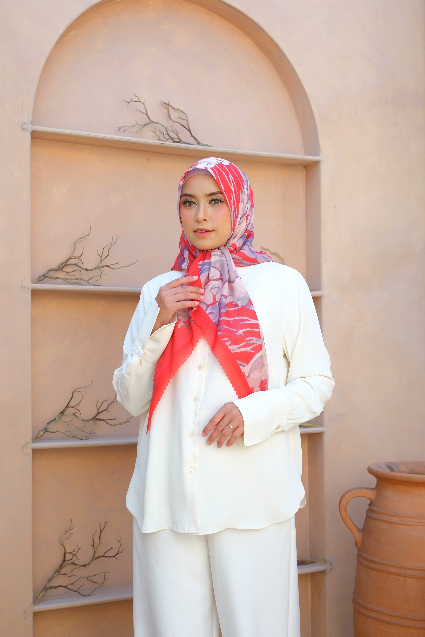 Square Hijab OCEAN 110x110 in Clam