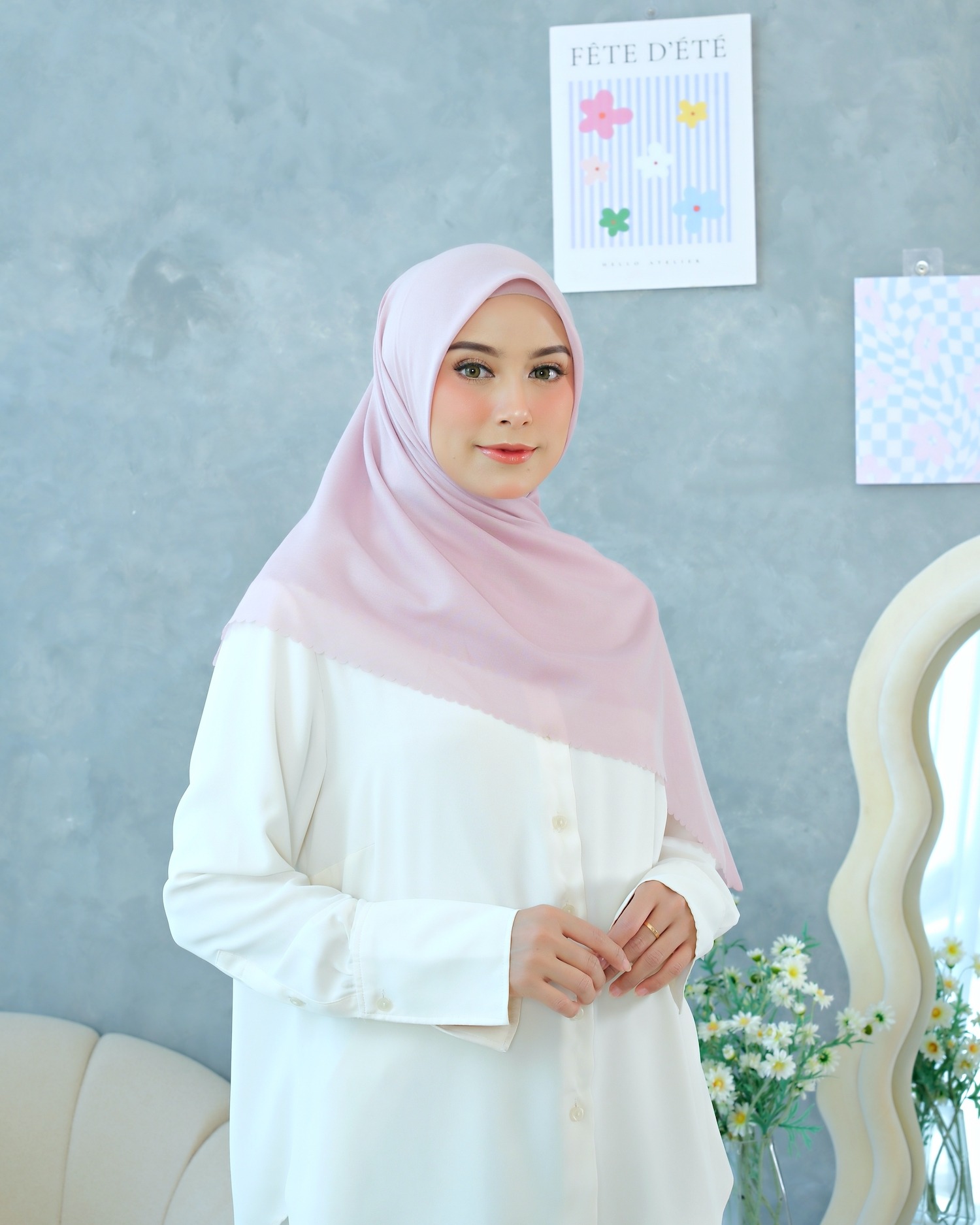 Plain Hijab VOAL ULTRAFINE in Cotton Candy