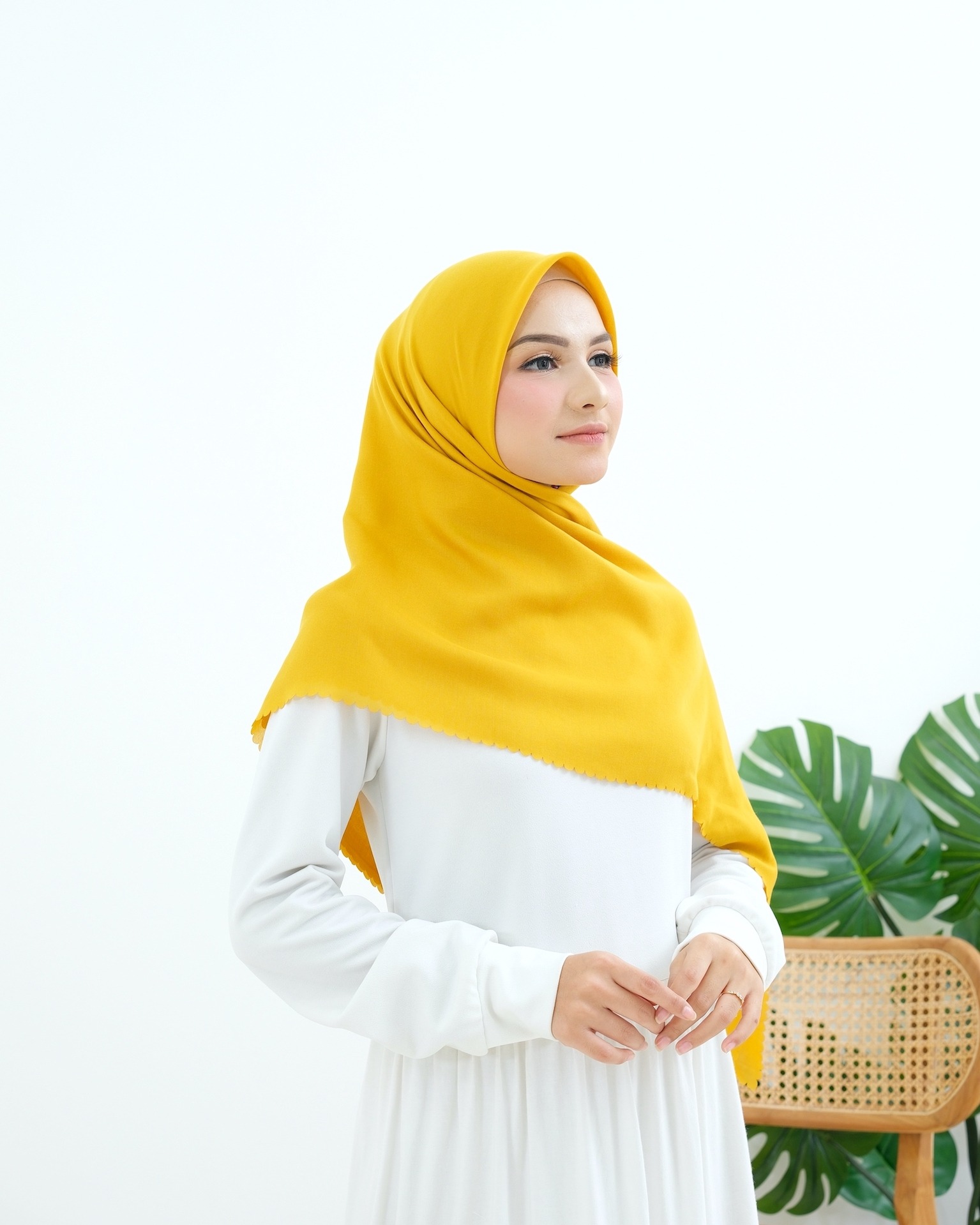Plain Hijab VOAL ULTIMATE TWILIGHT in Golden Dew