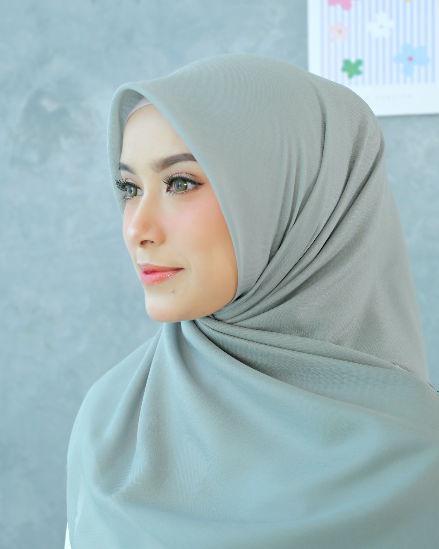Plain Hijab VOAL PARIS PREMIUM in Green Tea