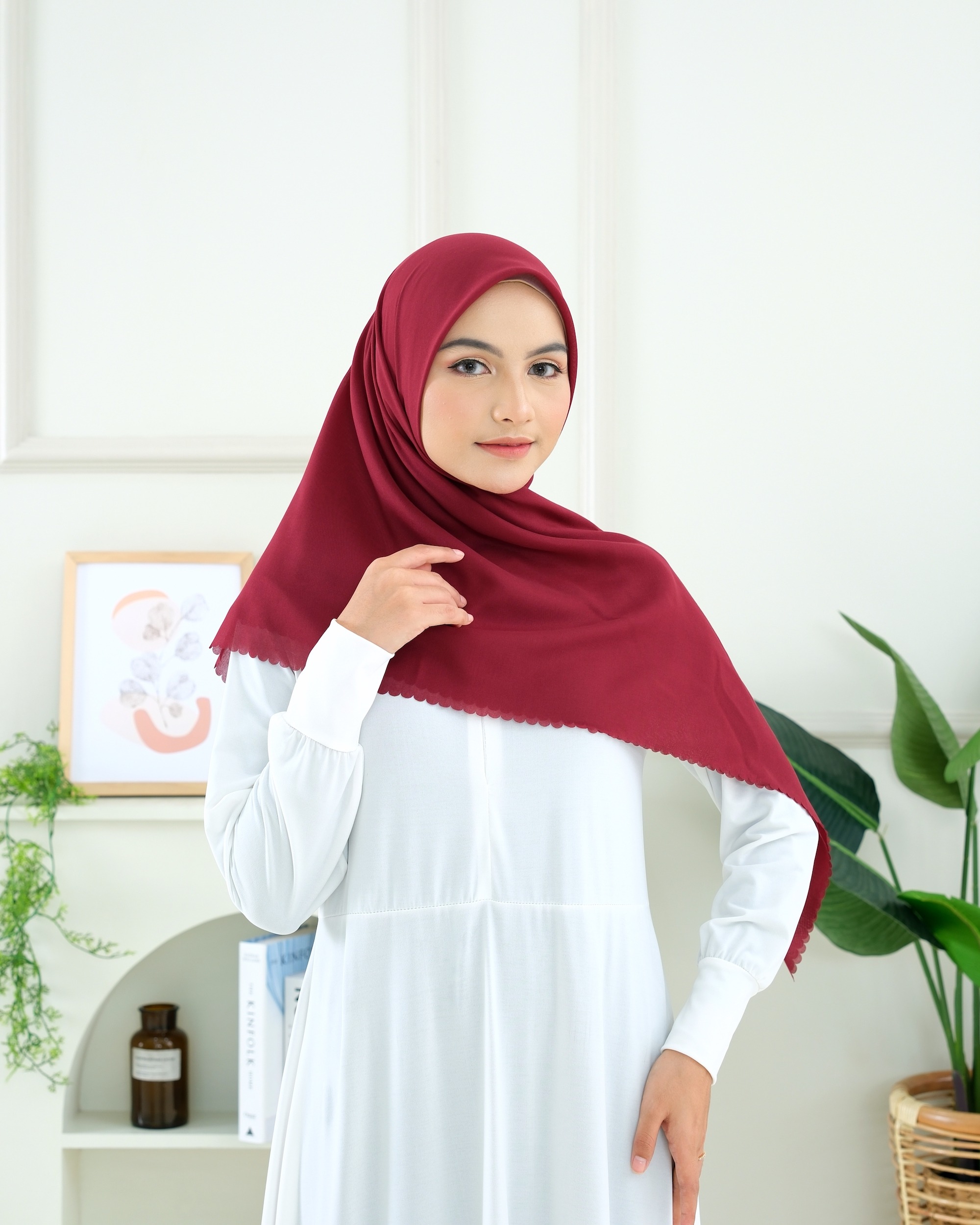 Plain Hijab VOAL ULTRAFINE in Heart