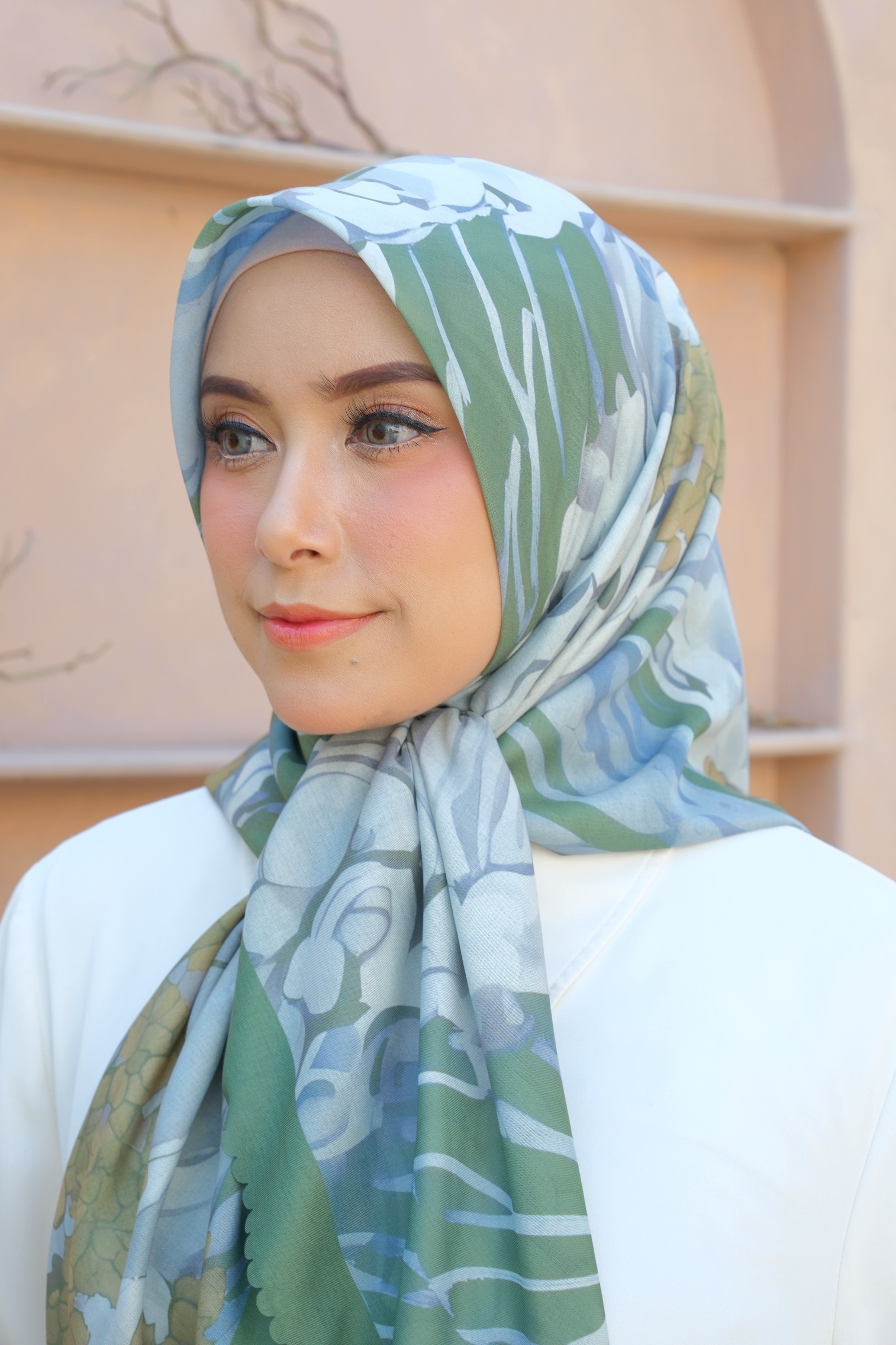 Square Hijab OCEAN 110x110 in Kelp