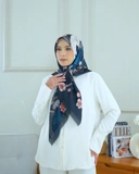 Square Hijab THE ZEN 110x110 in Kuro