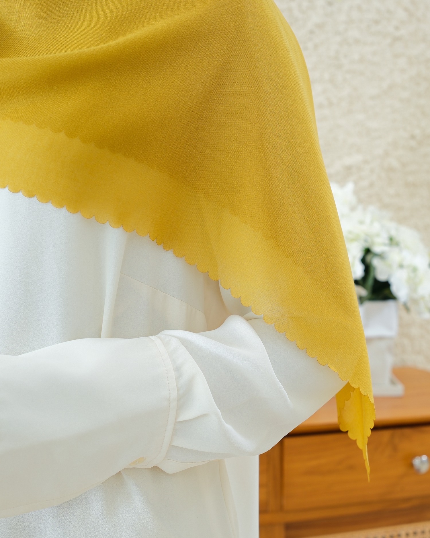 Plain Hijab VOAL ULTRAFINE in Lemon
