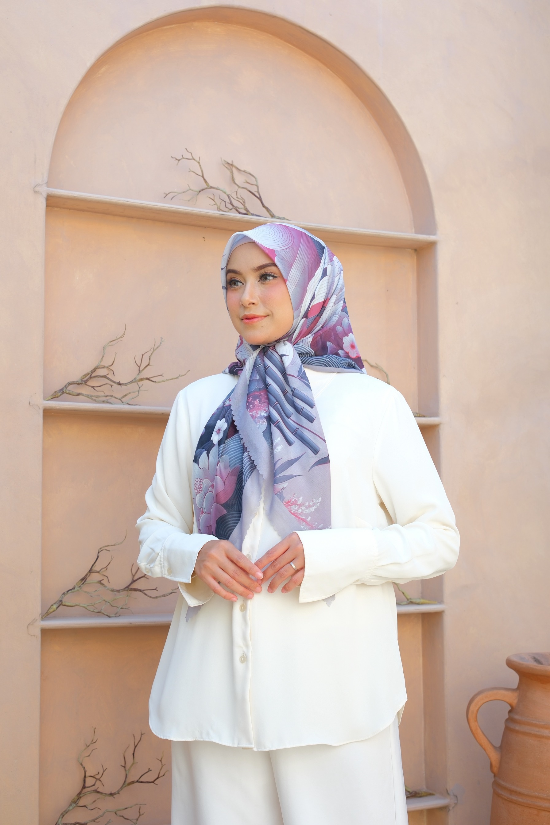 Square Hijab NIWA 110x110 in Lilac