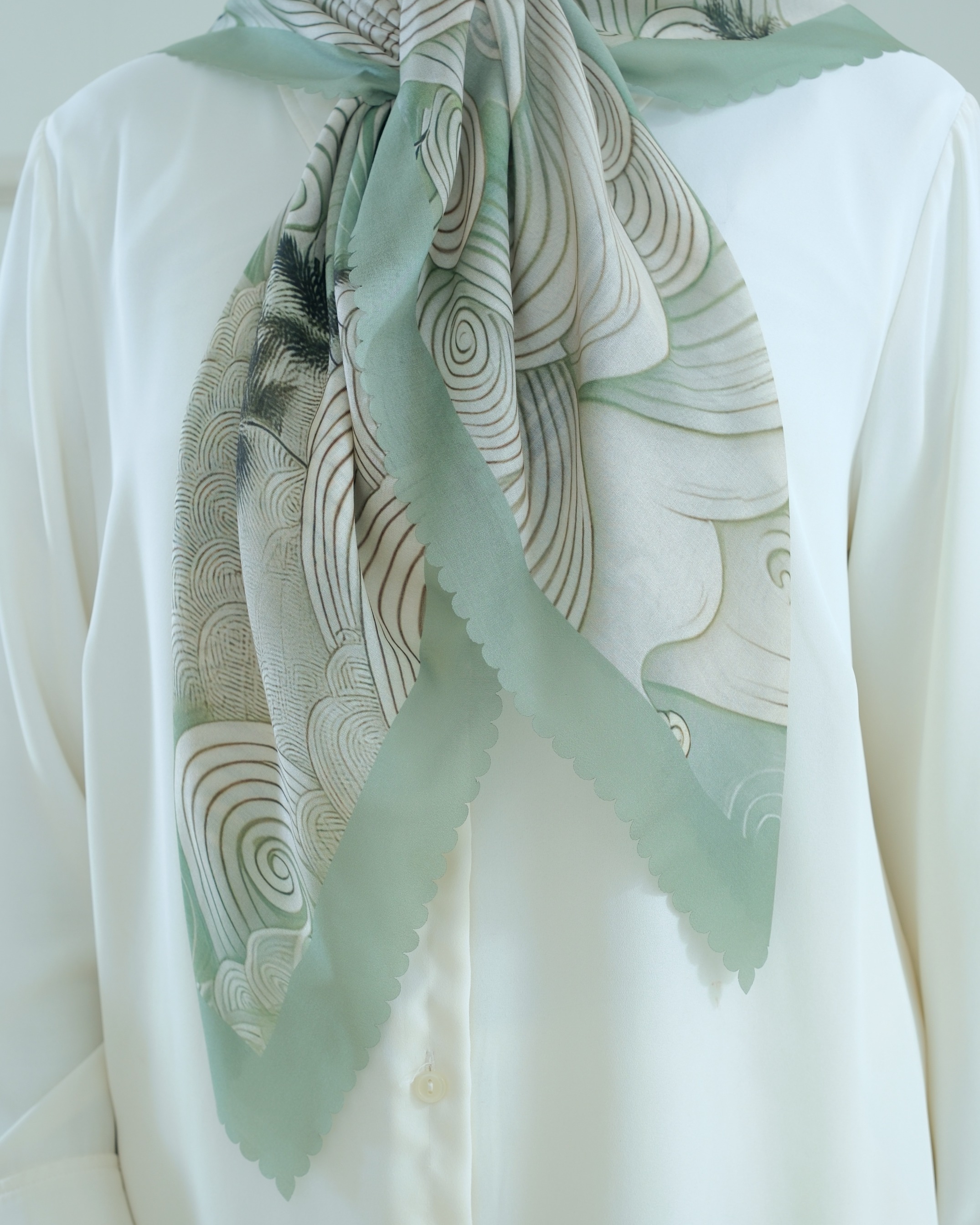 Square Hijab THE ZEN 110x110 in Midori