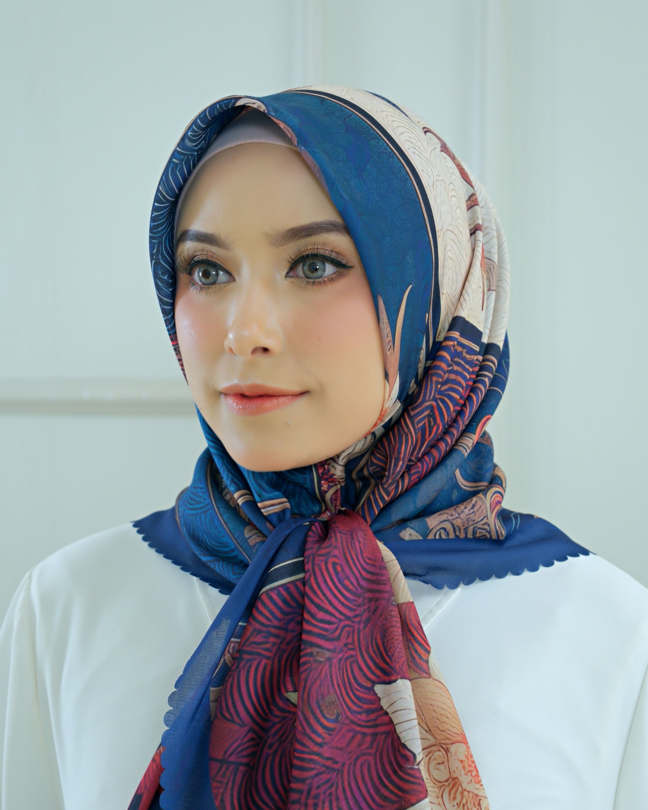 Square Hijab THE ZEN 110x110 in Ni Ao