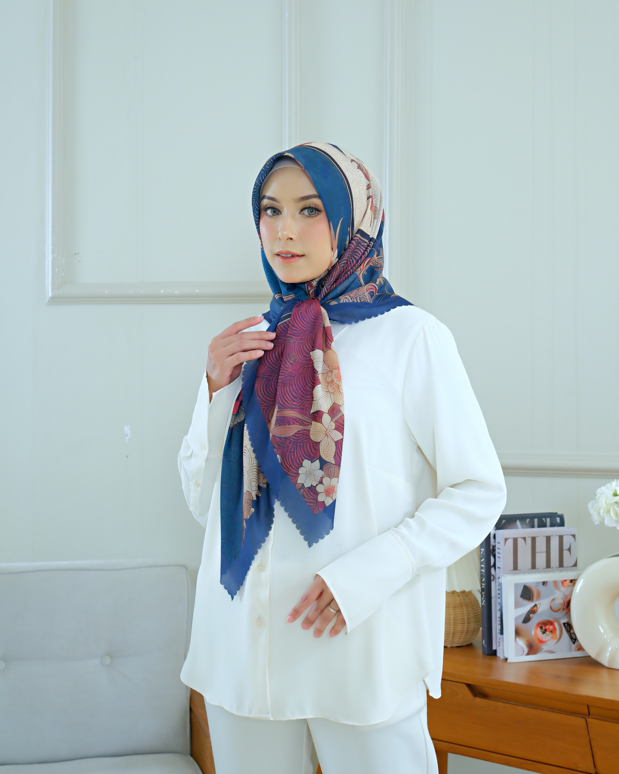 Square Hijab THE ZEN 110x110 in Ni Ao