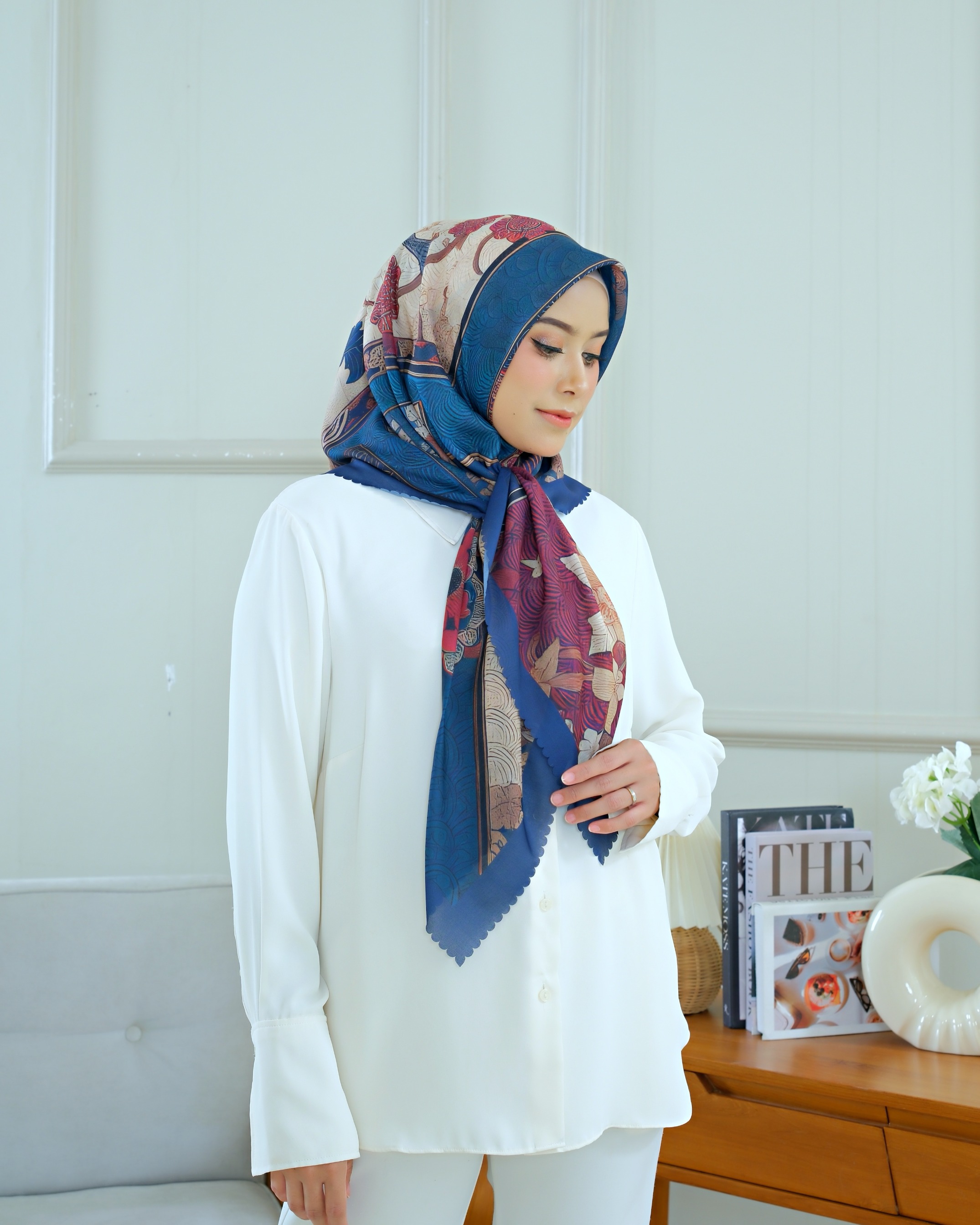 Square Hijab THE ZEN 110x110 in Ni Ao