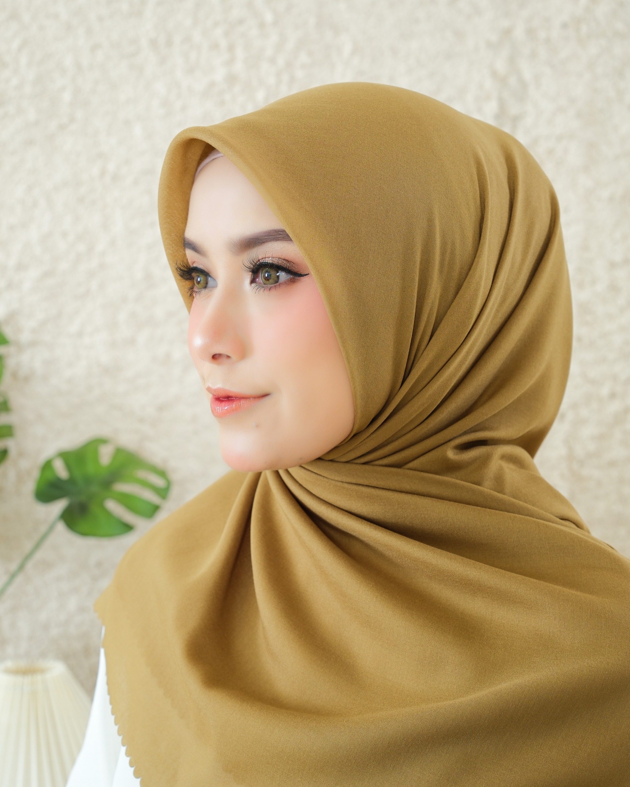 Plain Hijab VOAL ULTRAFINE in Olive