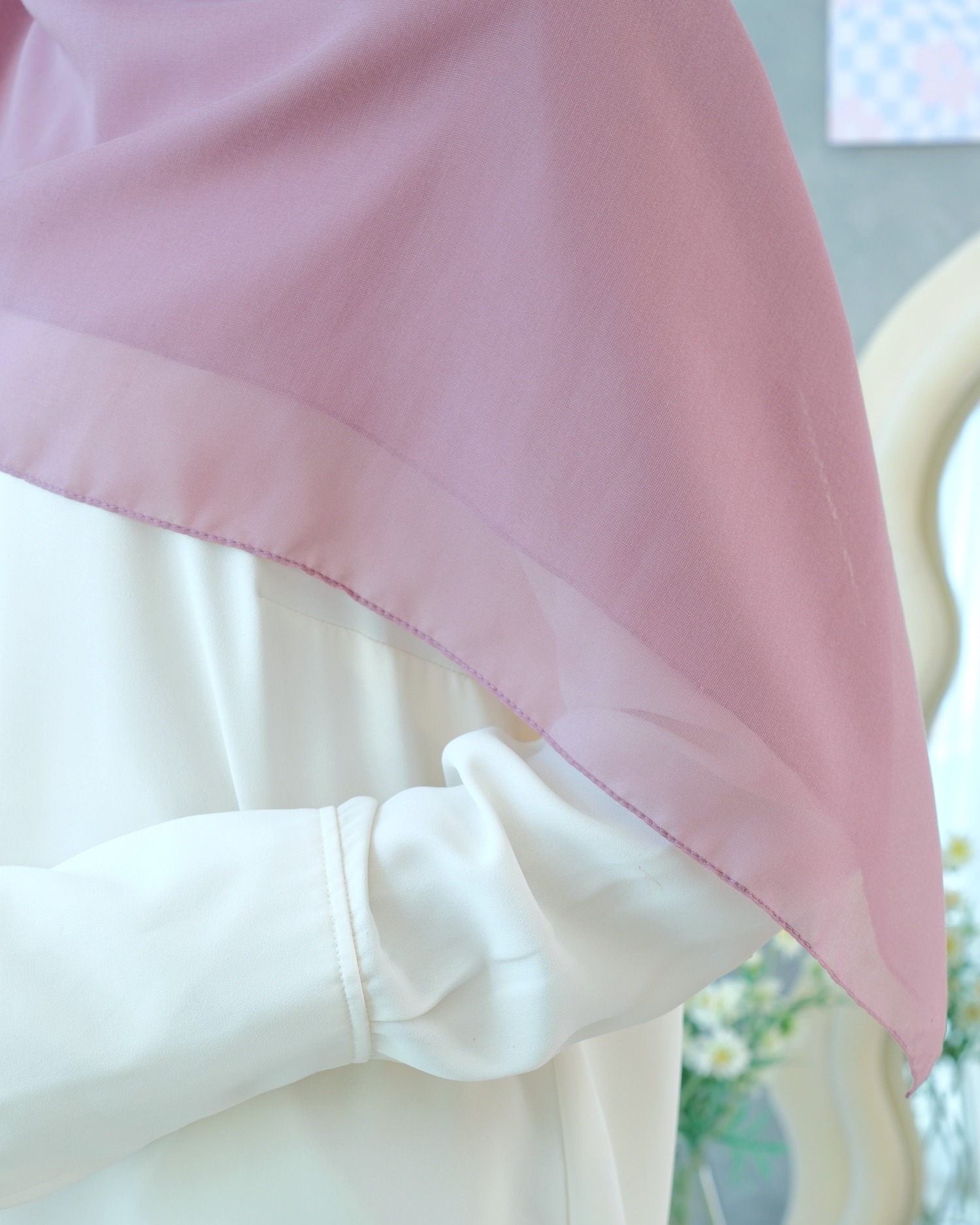 Plain Hijab VOAL PARIS PREMIUM in Purple