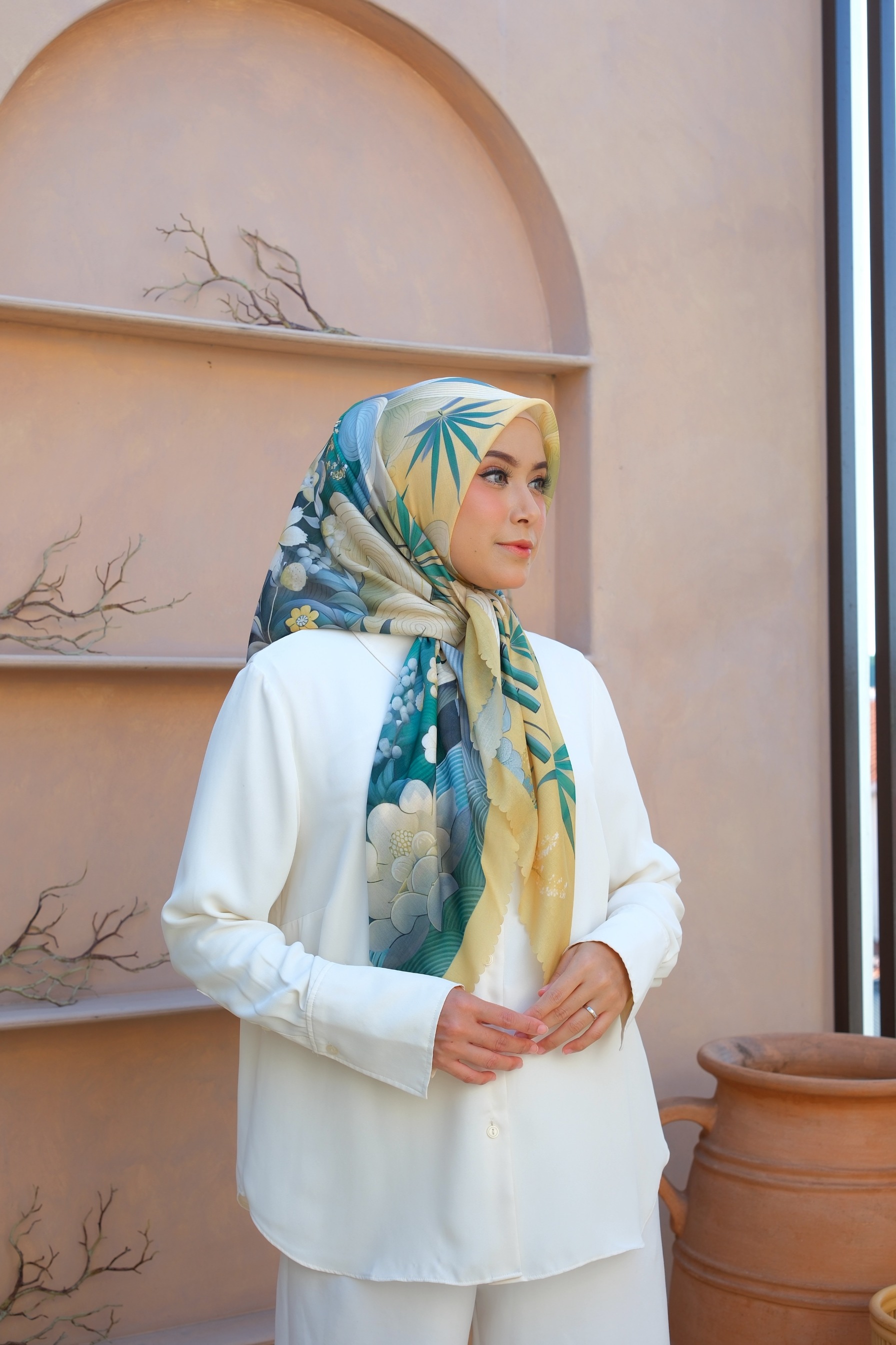 Square Hijab NIWA 110x110 in Remon