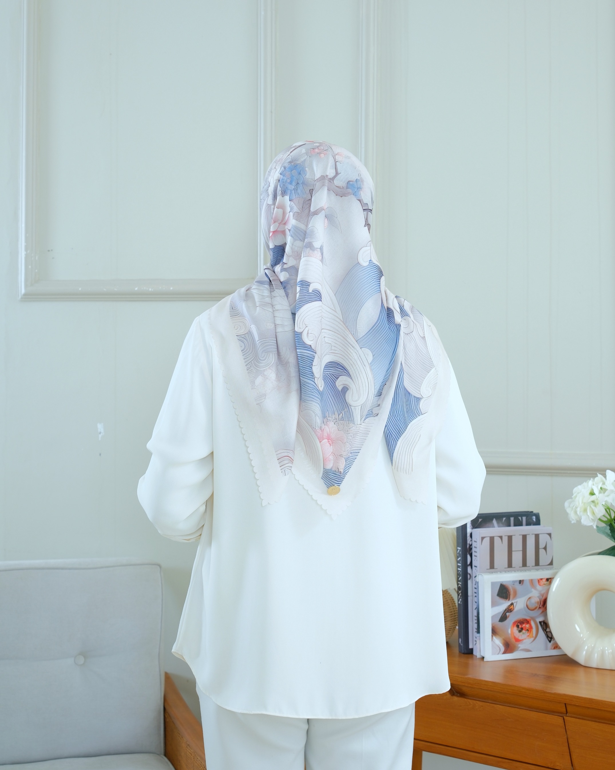 Square Hijab THE ZEN 110x110 in Sakura