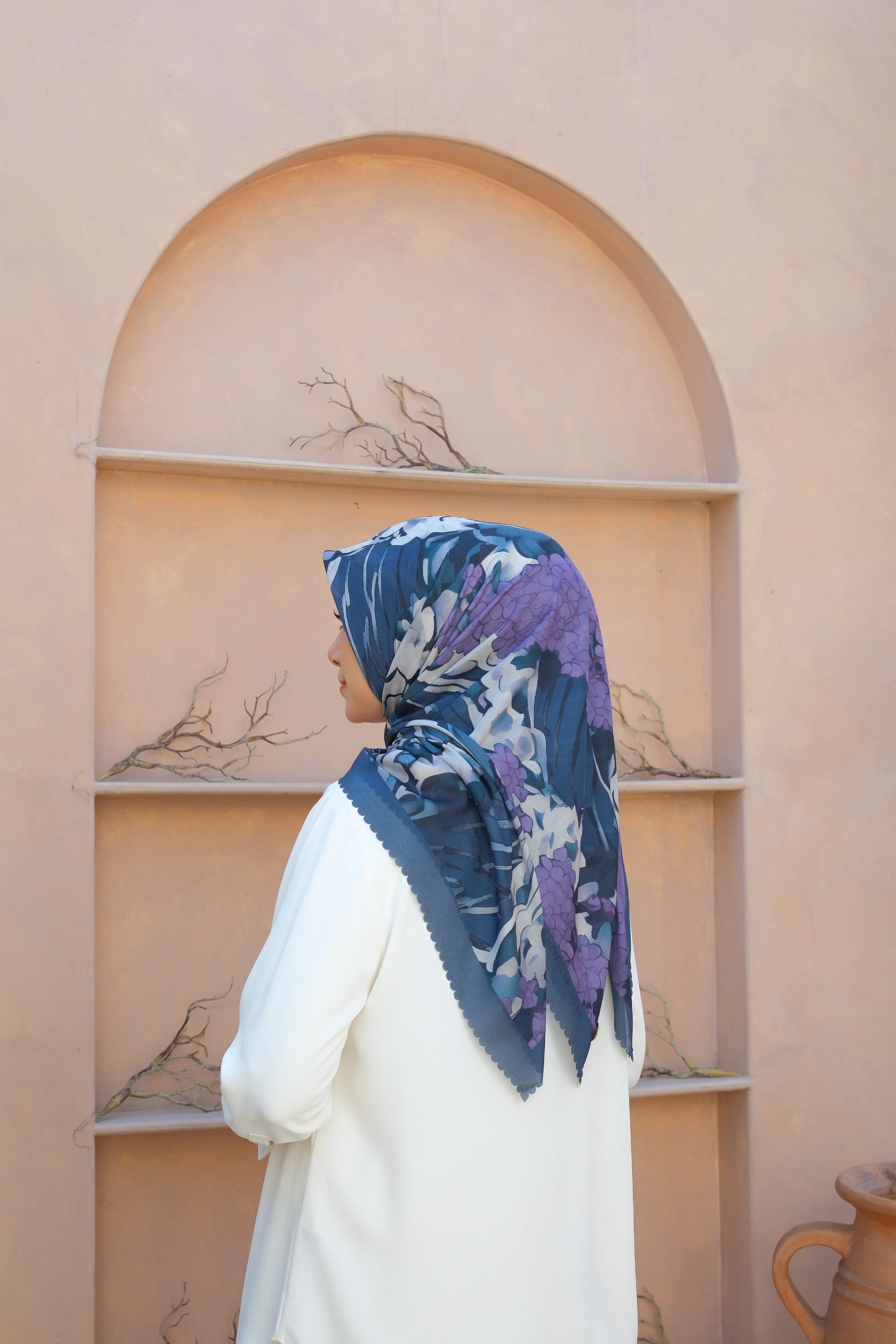Square Hijab OCEAN 110x110 in Submarine