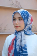 Square Hijab OCEAN 110x110 in Whale