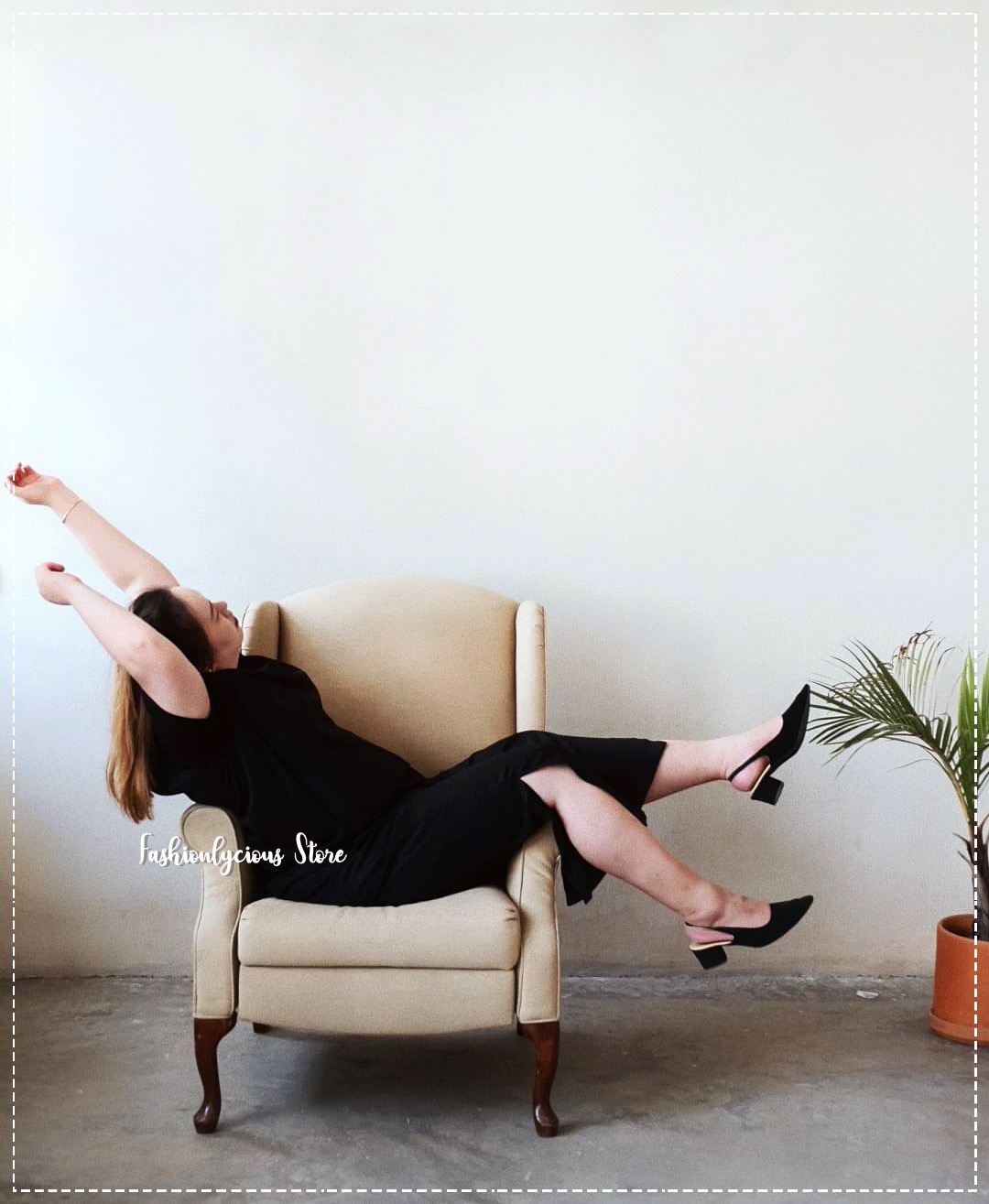 SPLIT DRESS BELAHAN DEPAN