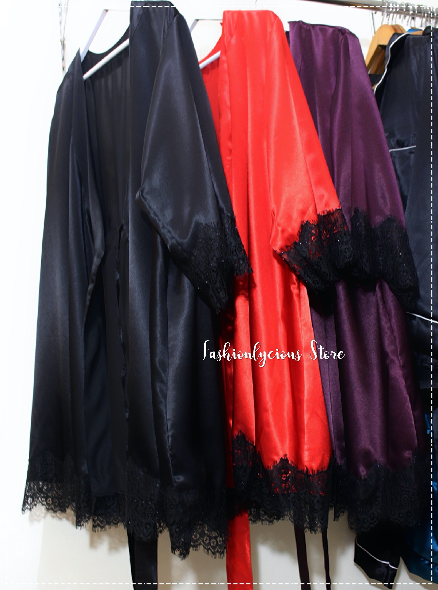 Lace Kimonoo Satin