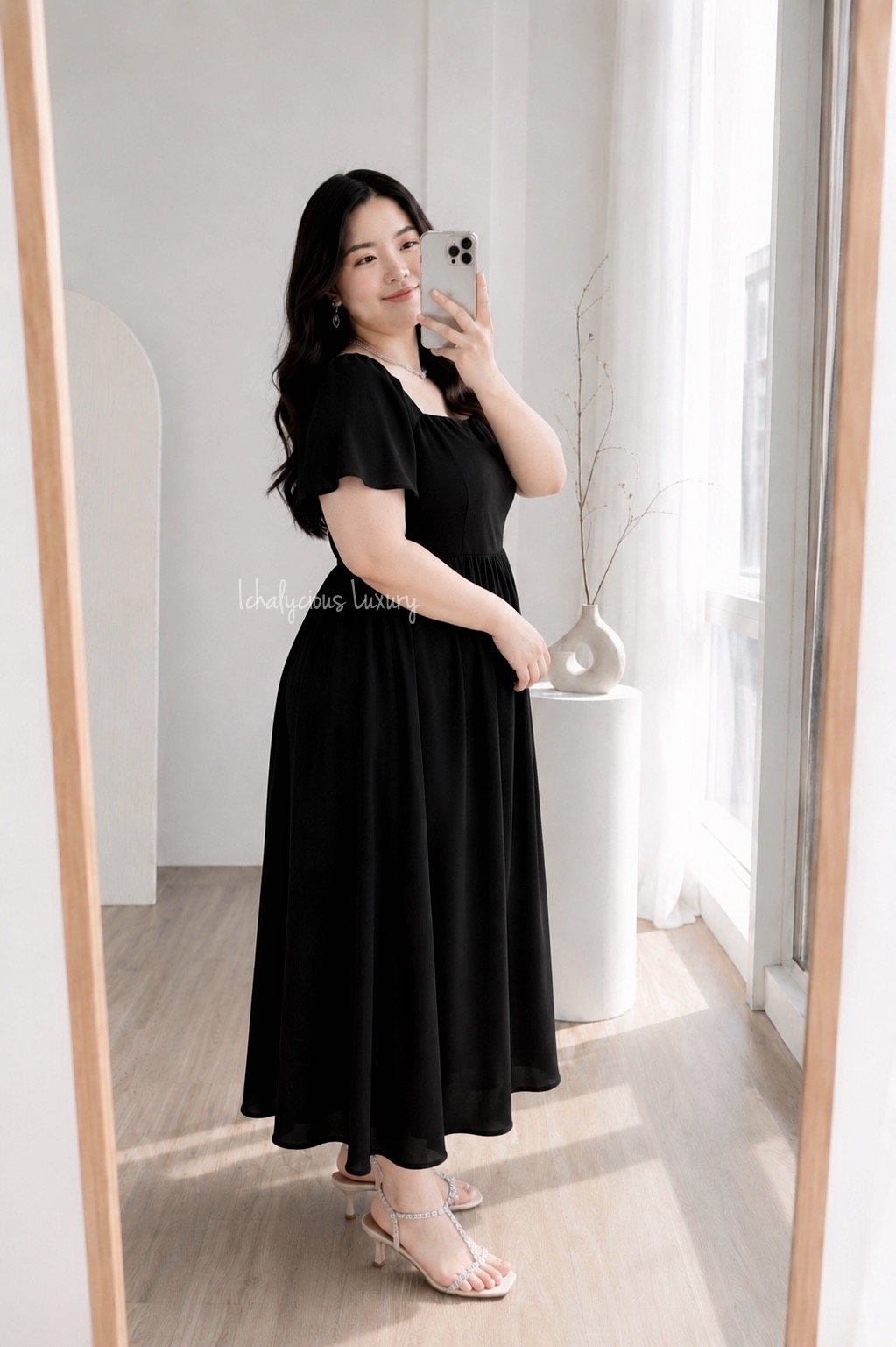 LA ROSE DRESS