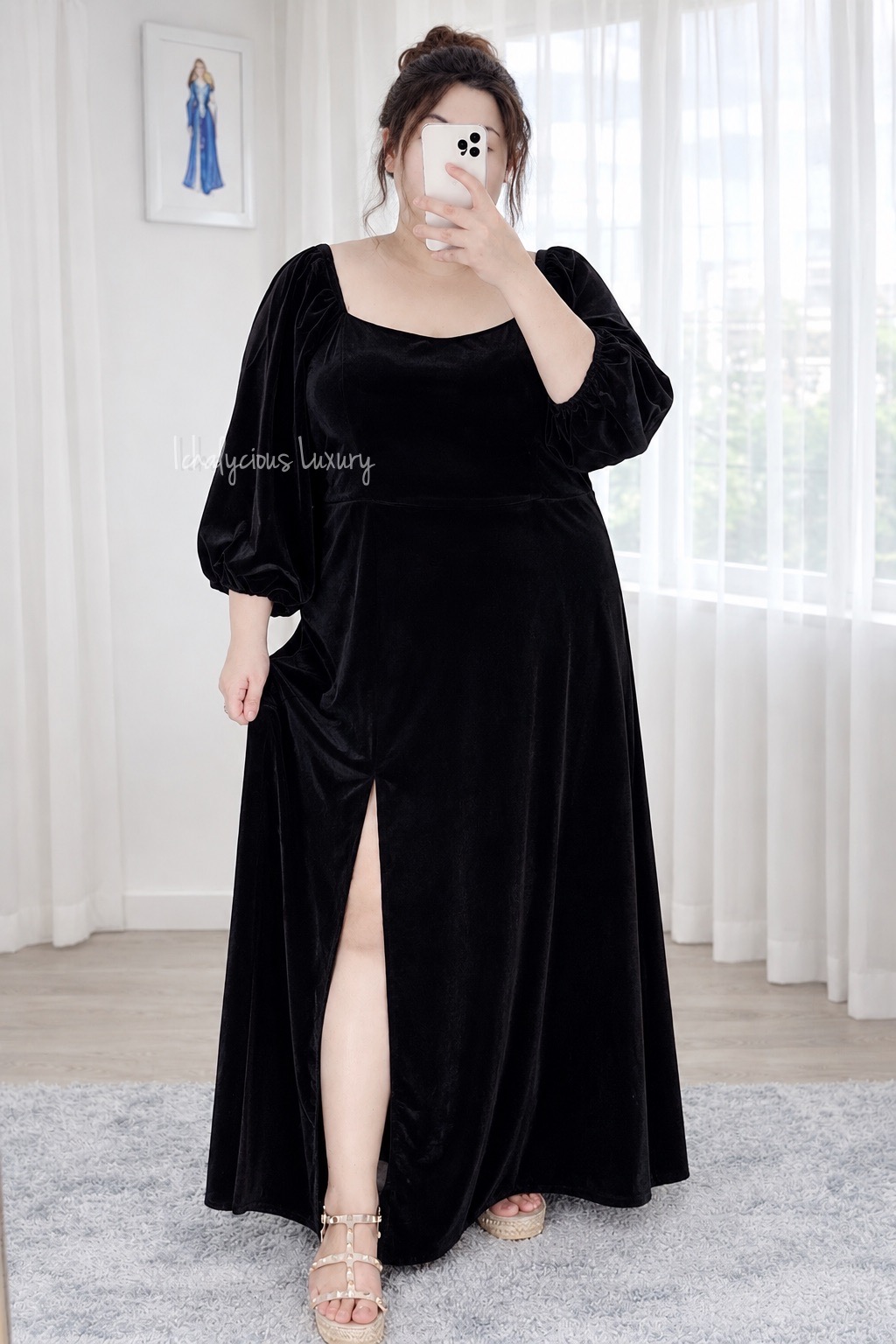 SHIENA VELVET DRESS