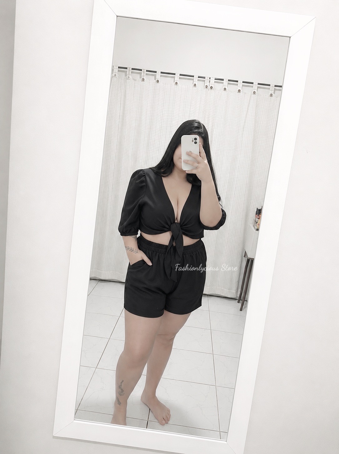 Minnie Sets Short