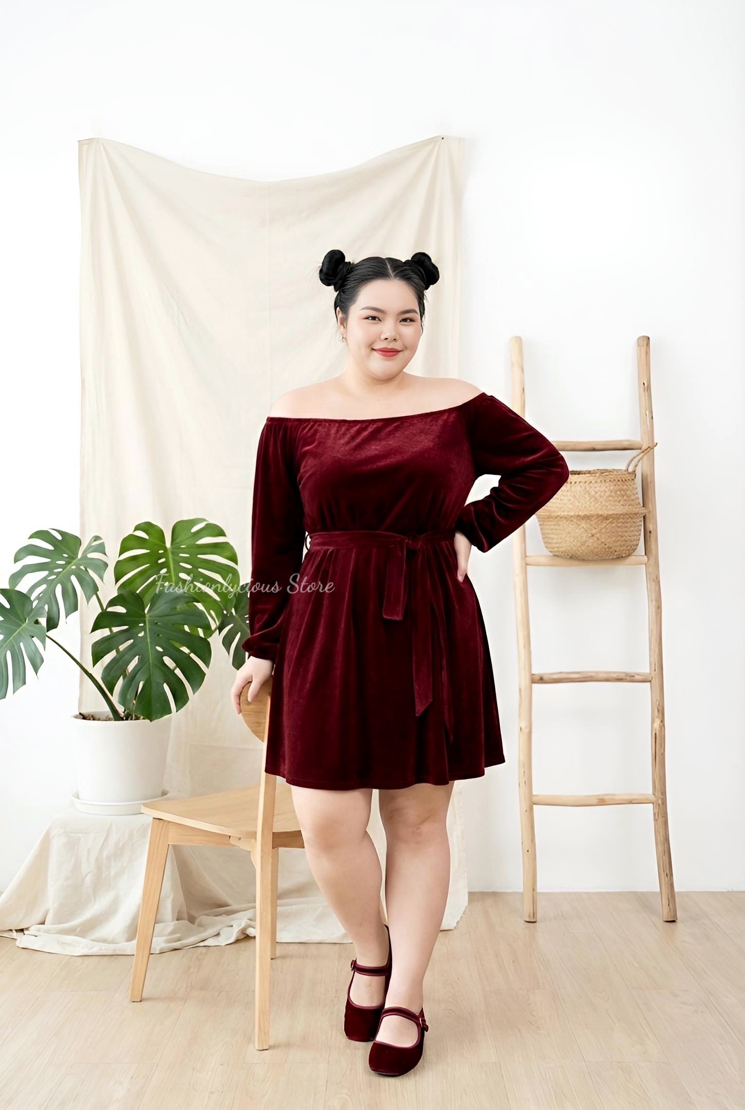 SABRINA VELVET DRESS