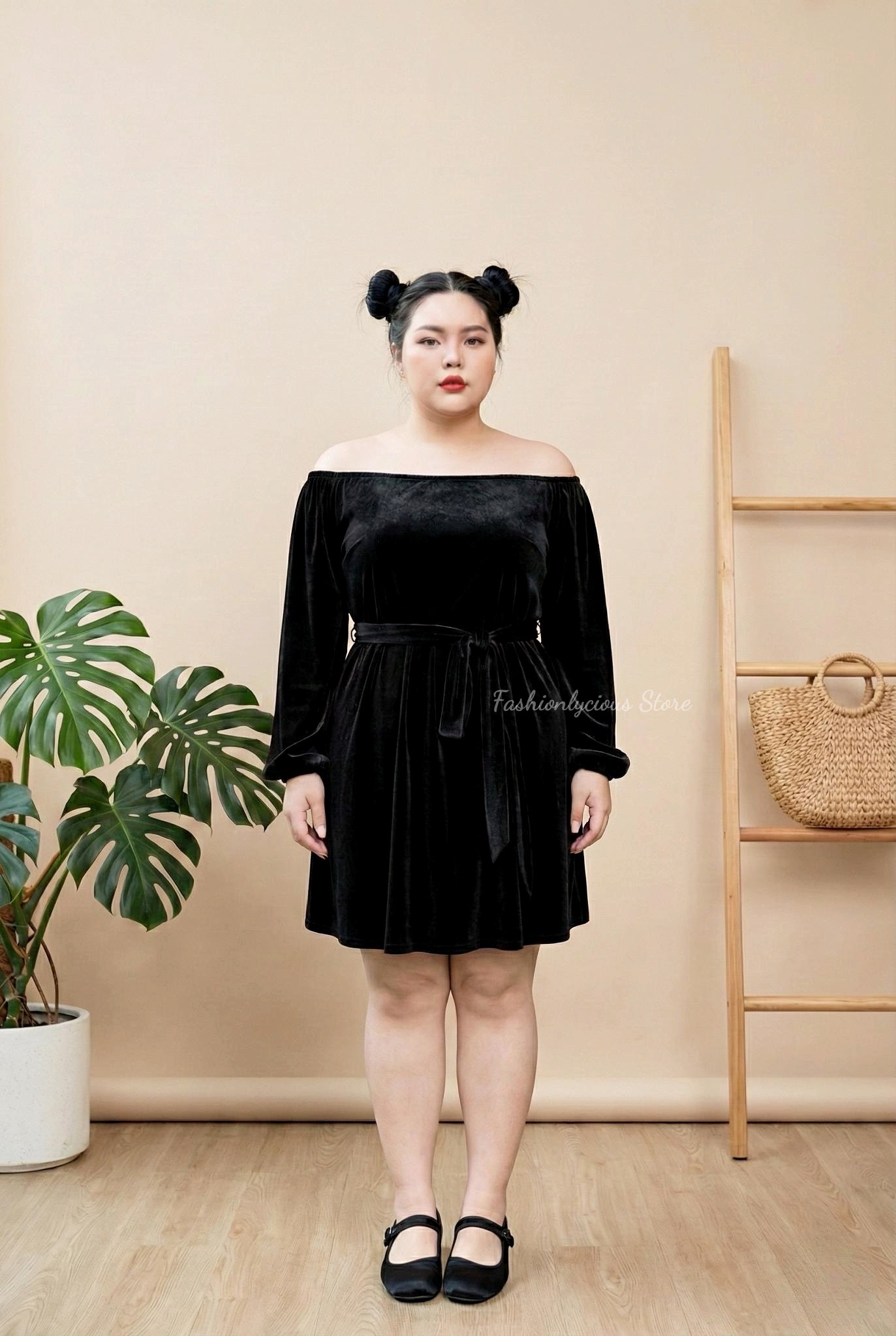 SABRINA VELVET DRESS