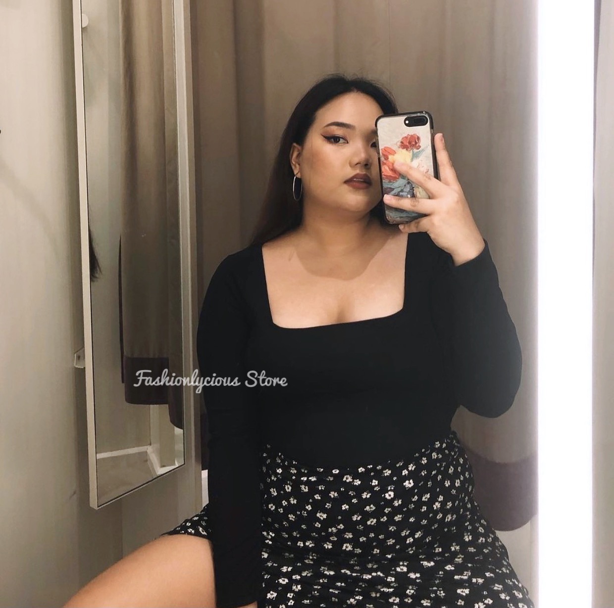 SQUARE TOP STOCK