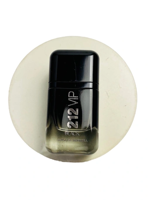 Image of Carolina Herrera 212 VIP Black Man Travel (Tester)