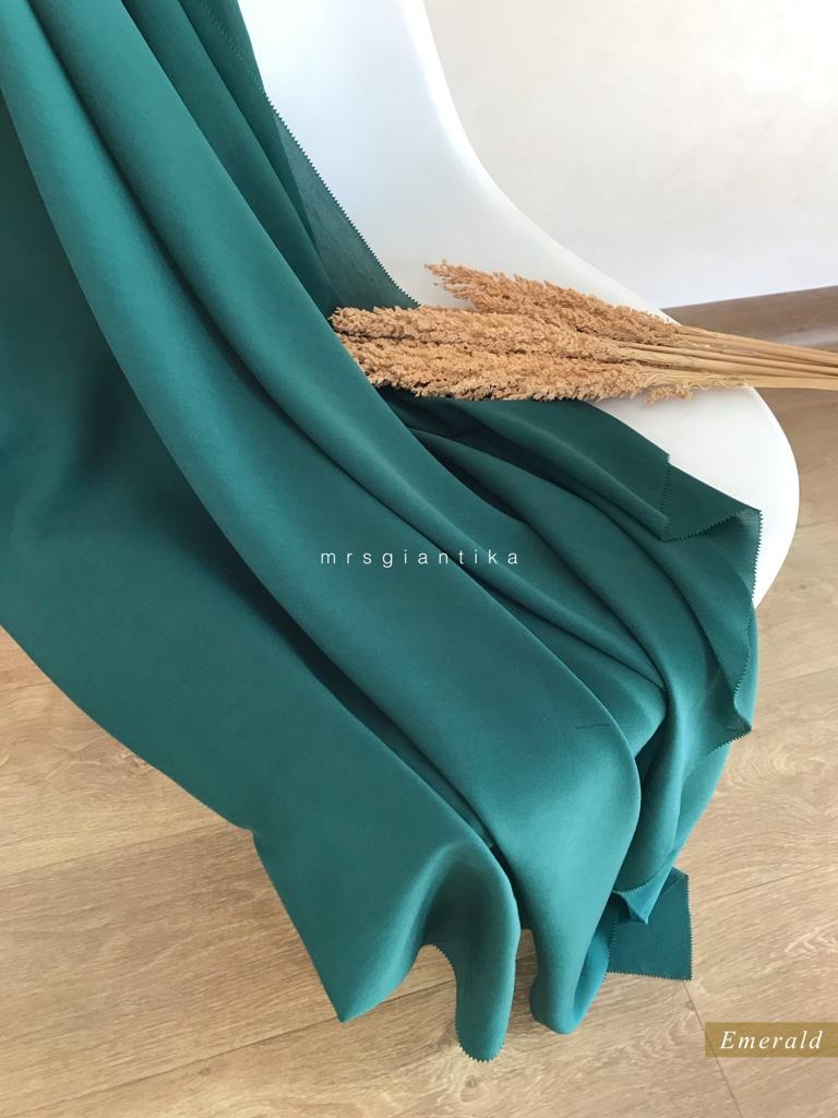 Gerhani Syar'i (Emerald)