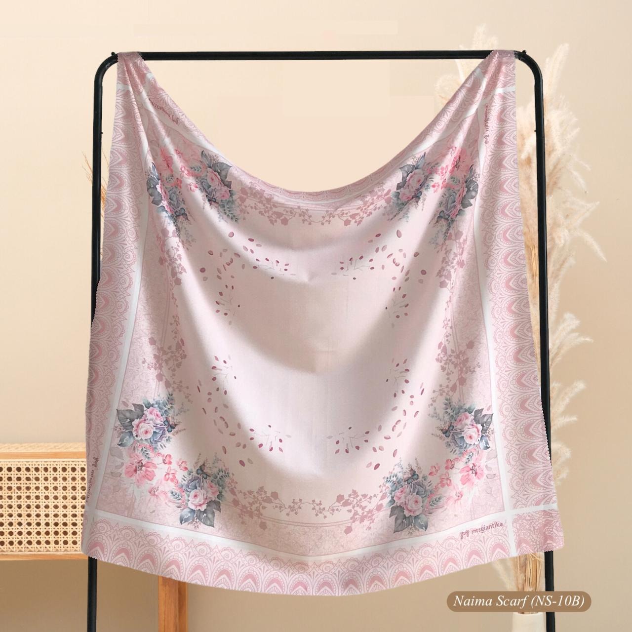 Naima Scarf (NS-10B)