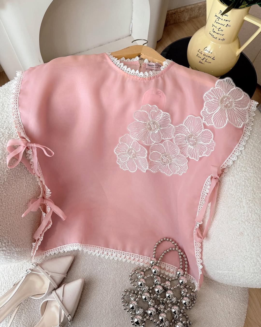 Mamari vest