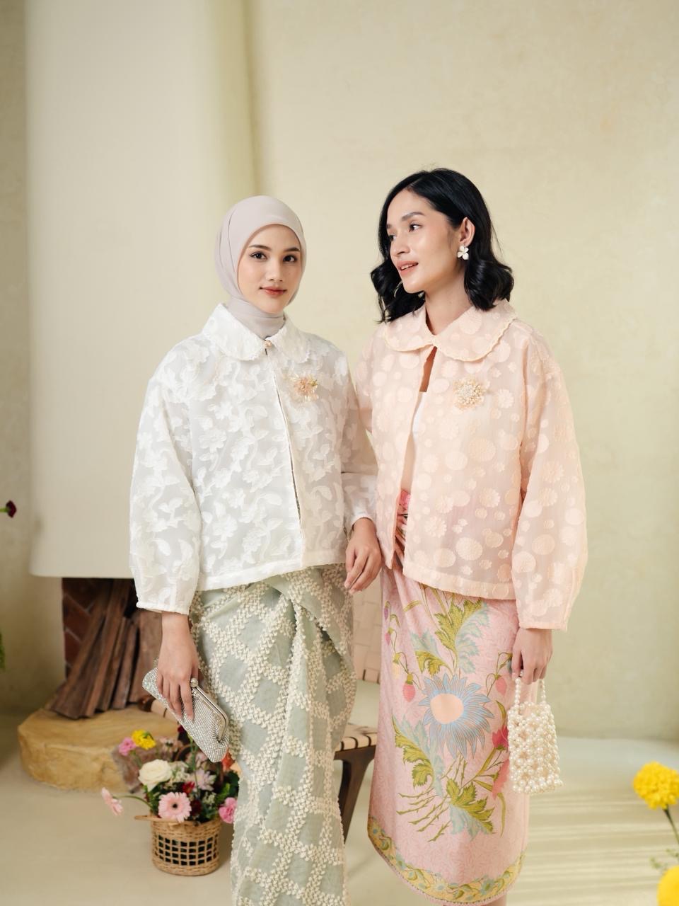 Aruna Outer