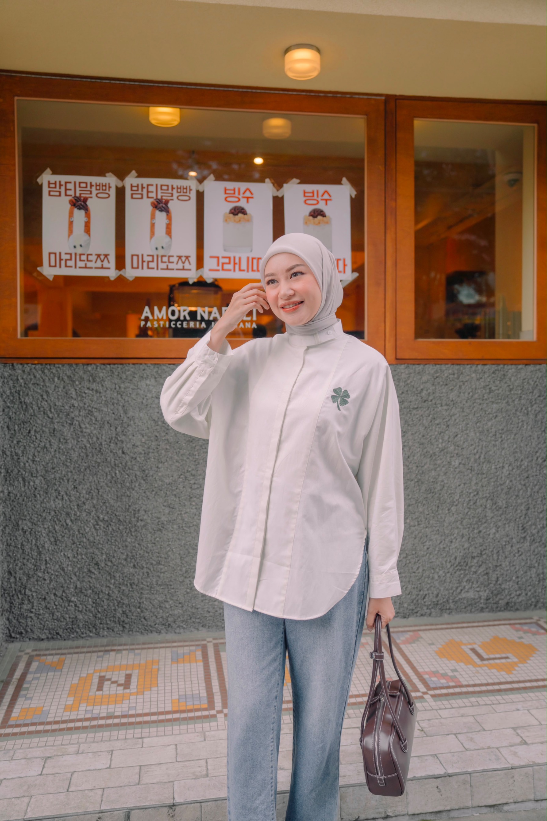 CLOVER OVERSIZED TOP