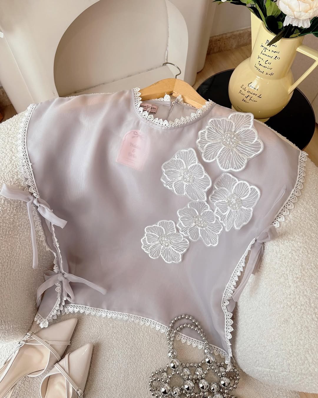 Mamari vest