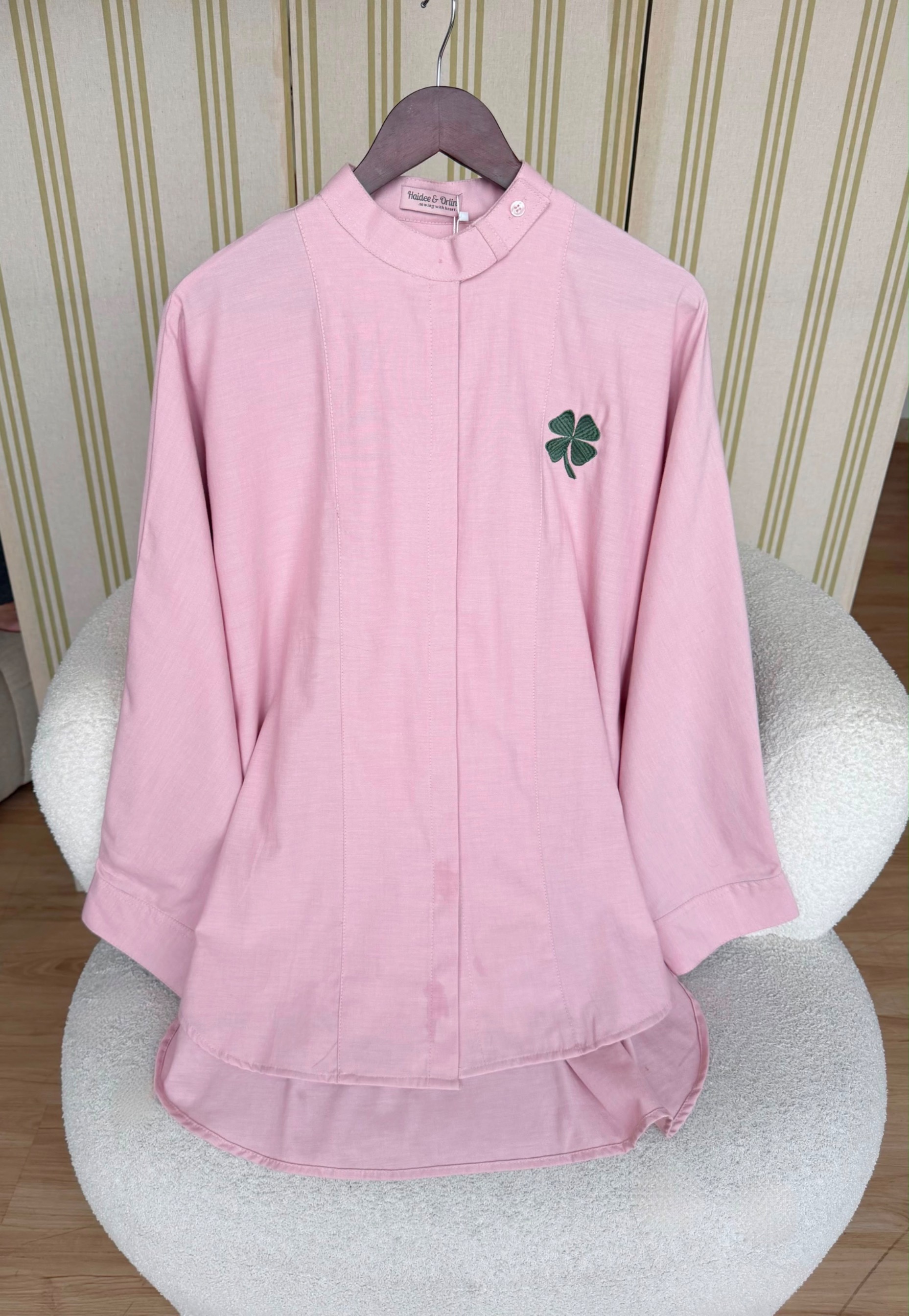 CLOVER OVERSIZED TOP