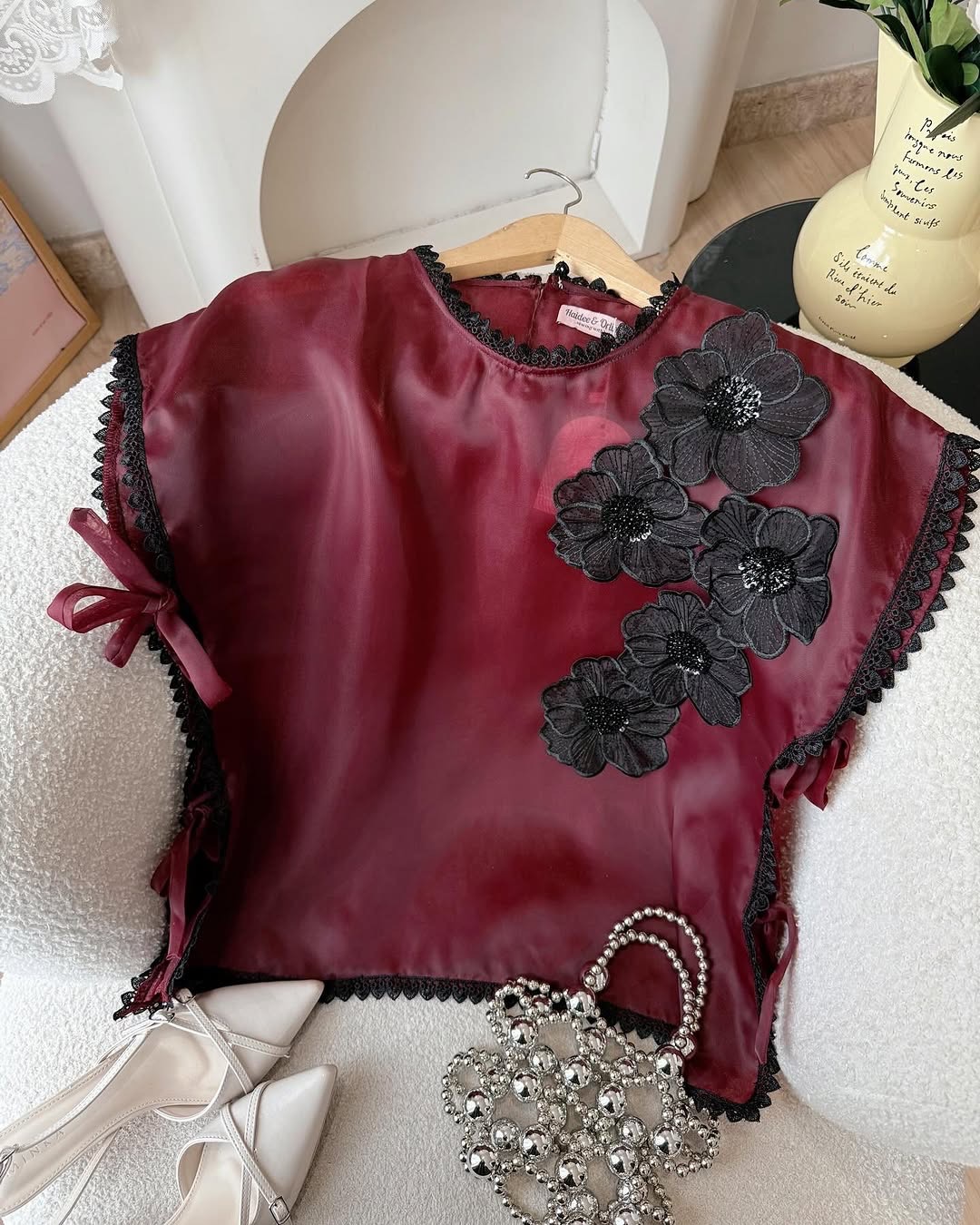 Mamari vest