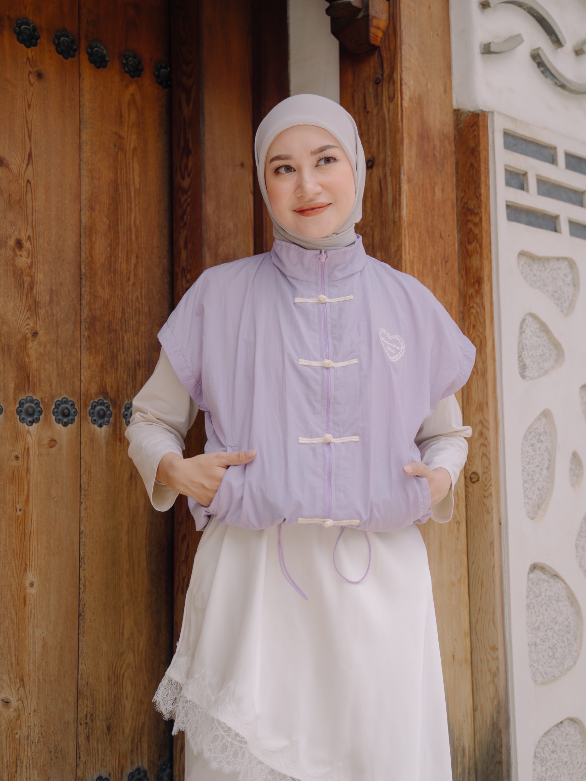 CHEONGSAM VEST