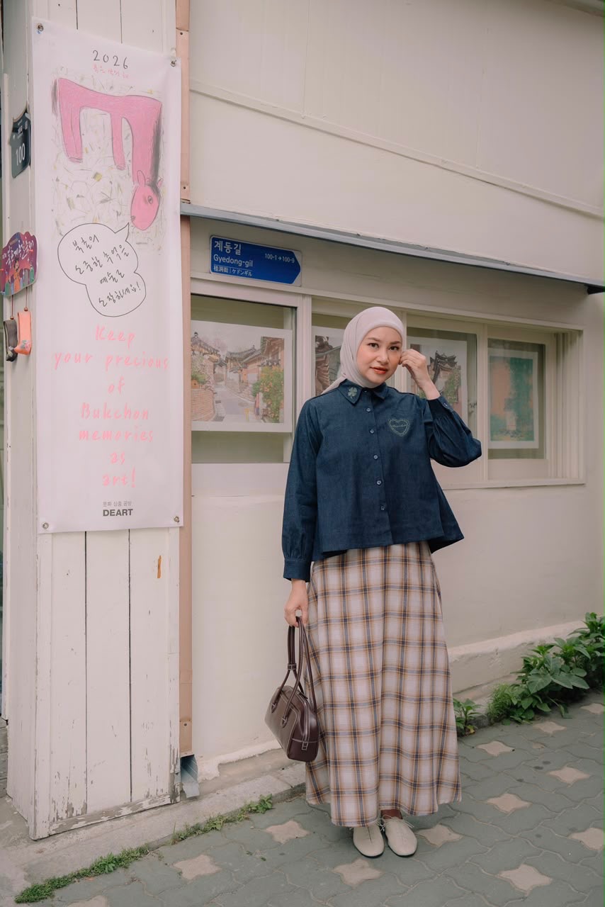 DENIM CLOVER TOP