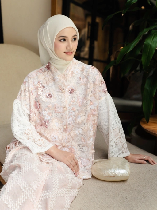 Image of [PO KIRIM TGL 10] Binar Top - Poppy & Tulip