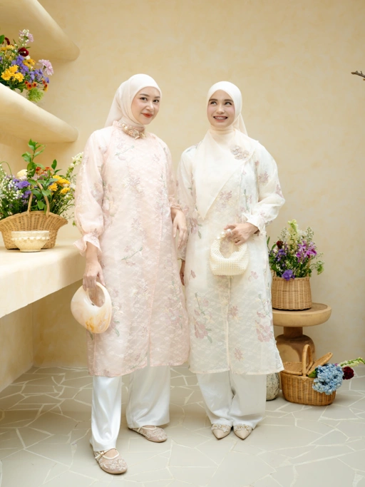 Image of Saza Flora Tunic