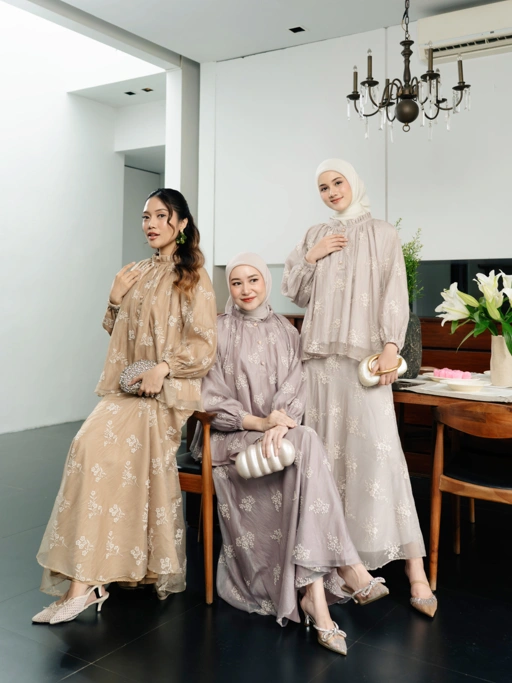 Image of [PO KIRIM TGL 10] Candara Set Lily & Daisy