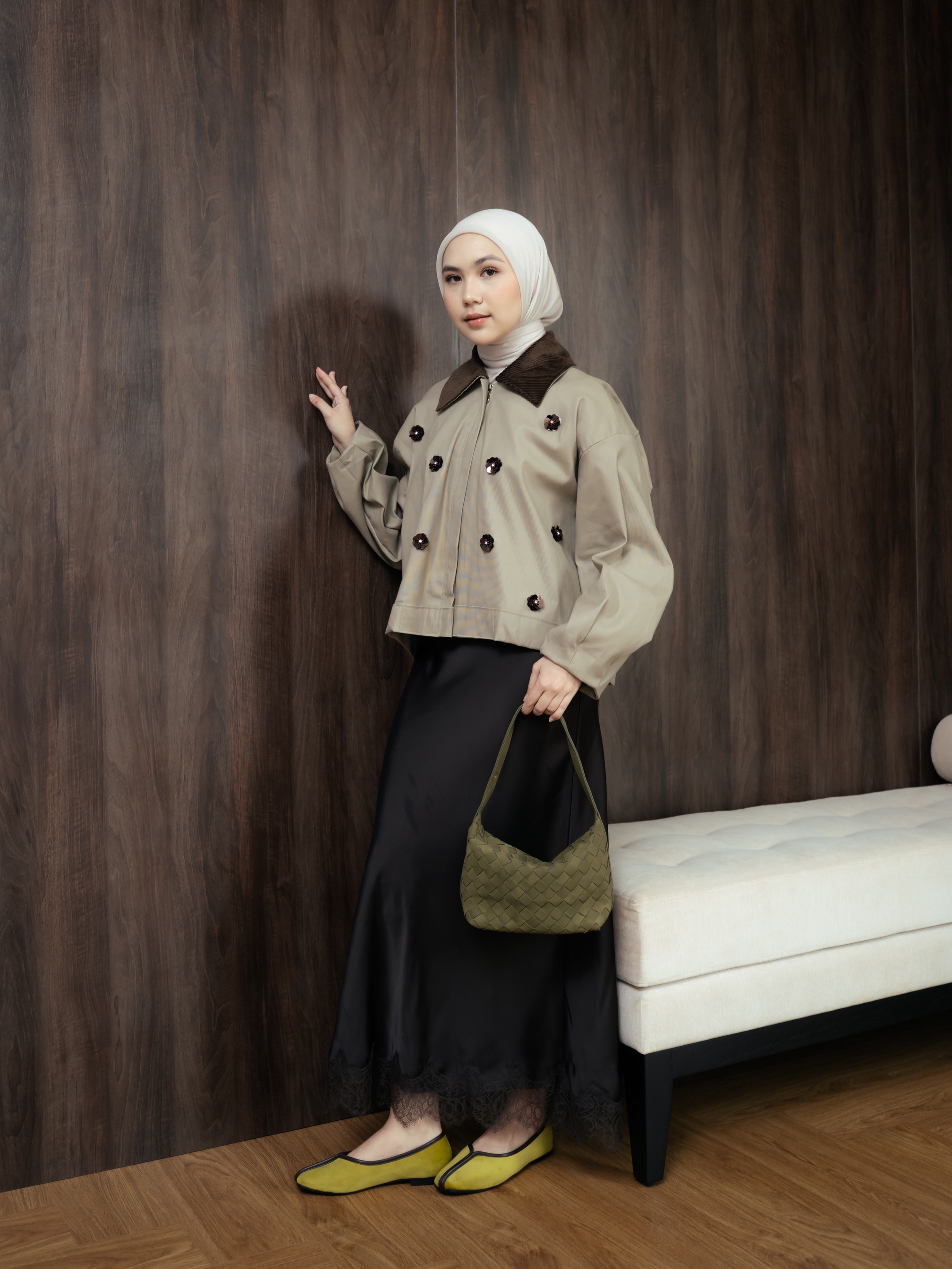 Soeny Nude Brown