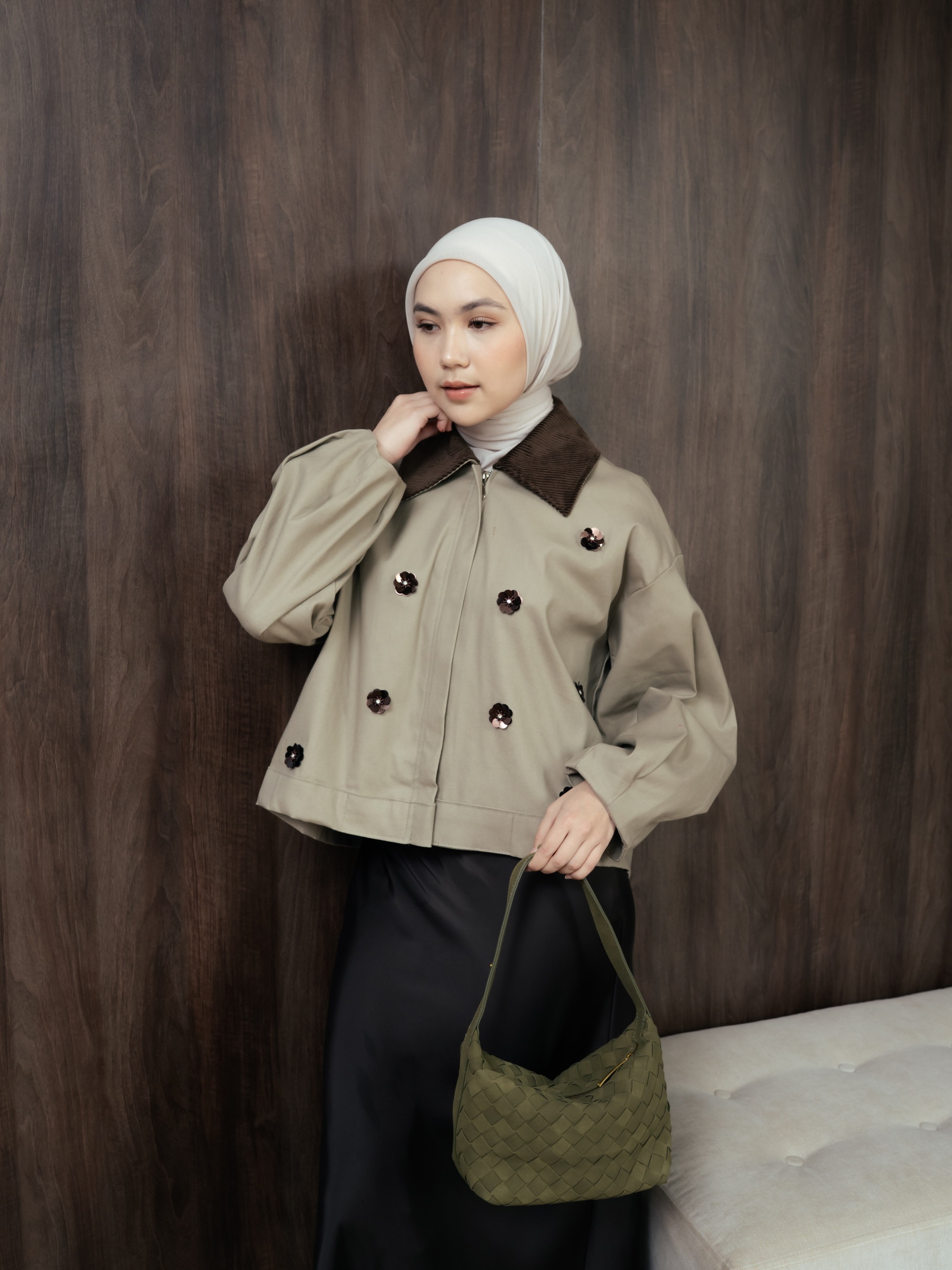 Soeny Nude Brown