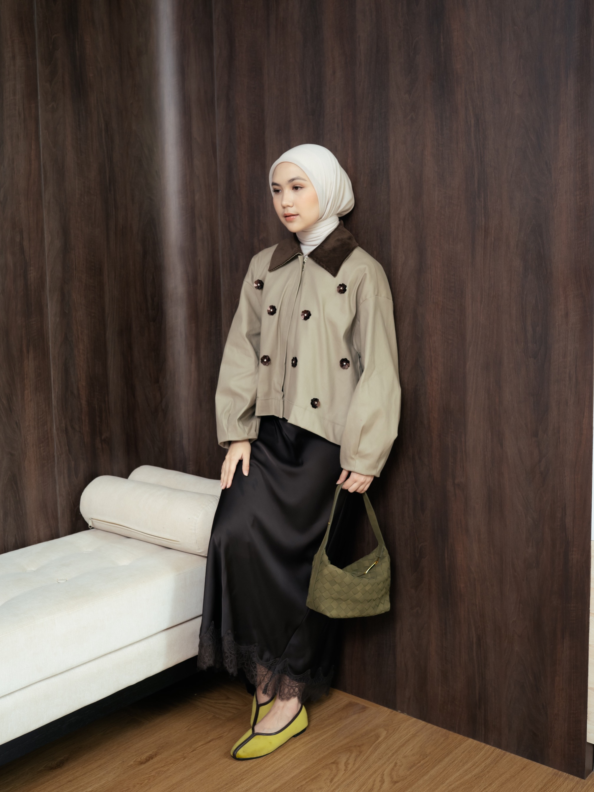 Soeny Nude Brown